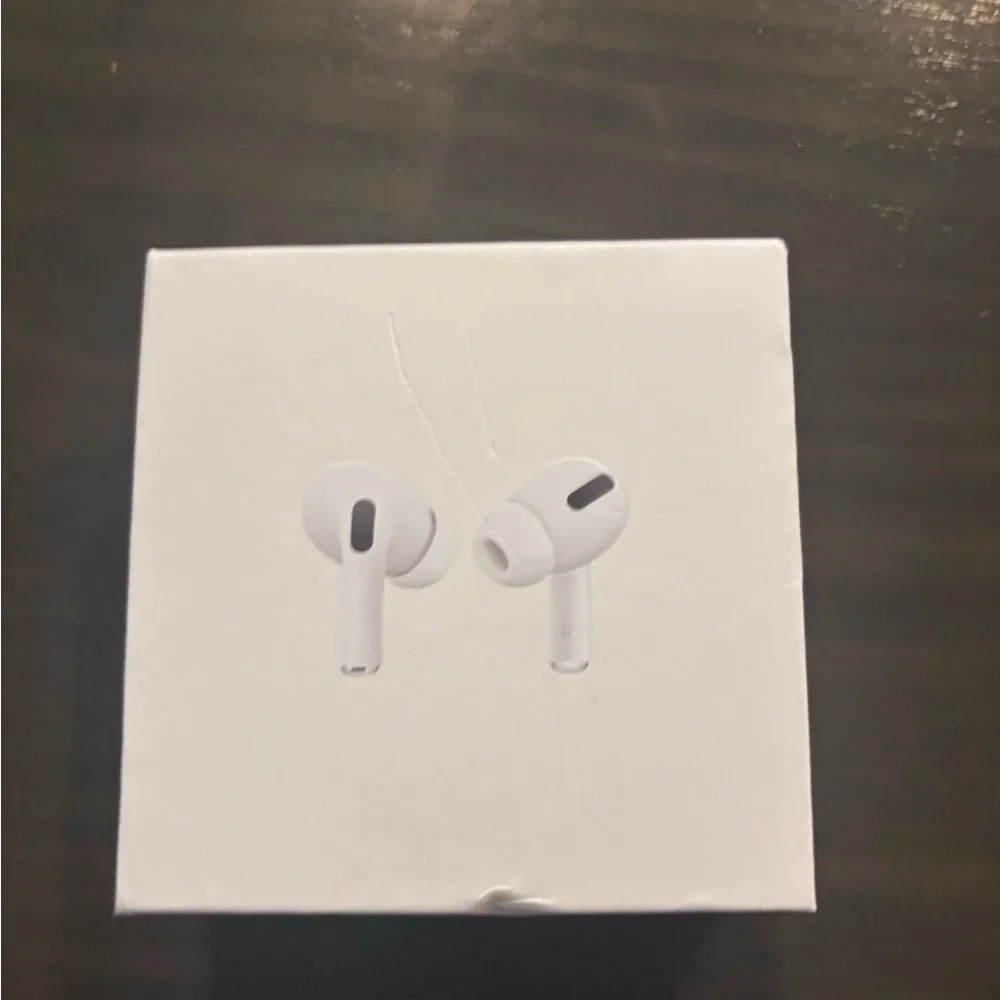 Apple White Wireless Earbuds